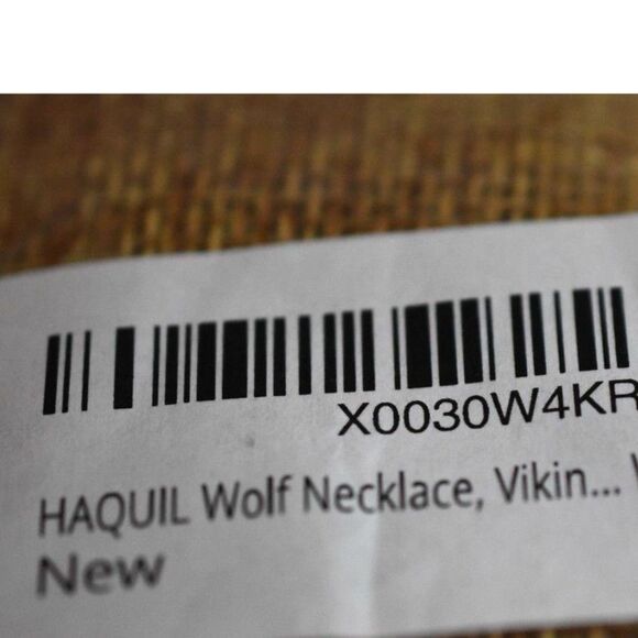 NIP Haquil Viking Wolf Head Black Leather Cord Silver Tone Pendant Necklace - Picture 5 of 5